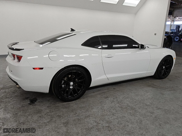 2012 Chevrolet Camaro 1LT with VIN 2G1FB1E30C9162548, listed as a Copart auction lot 47032165 with 114,664 mi miles and Clean Title. Bid and sale history available at carsss.com. Image 3.