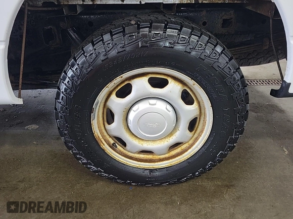 2014 Ford F-150 с VIN 1FTPF1EF3EKE59499, выставлен на аукционе IAAI как лот 42785501 с пробегом 98 119 миль миль и . История ставок и продаж доступна на DreamBid. Изображение 11.