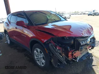 2021 Chevrolet Blazer LT z VIN 3GNKBCRSXMS575608, wystawiony jako IAAI lot #42322675 z przebiegiem 26 606 mil mil oraz . Historia ofert i sprzedaży dostępna na DreamBid. Obrazek 1.