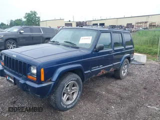 2000 Jeep Cherokee Classic with VIN 1J4FF58S1YL122706, listed as a IAAI auction lot 42560421 with 157,478 mi miles and . Bid and sale history available at DreamBid. Image 2.