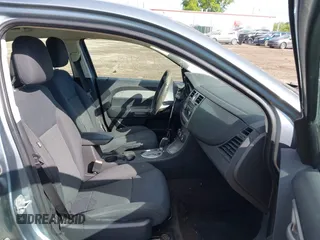 2010 Chrysler Sebring Touring z VIN 1C3CC4FB0AN128655, wystawiony jako IAAI lot #42311837 z przebiegiem 205 720 mil mil oraz . Historia ofert i sprzedaży dostępna na DreamBid. Obrazek 5.