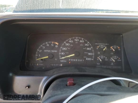 1996 GMC Yukon with VIN 1GKEK13R1TJ741714, listed as a Copart auction lot 46814635 with 406,969 mi miles and Salvage Title. Bid and sale history available at carsss.com. Image 9.