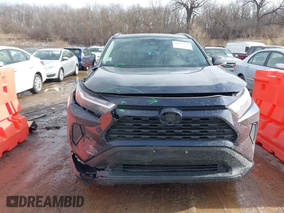 2022 Toyota RAV4 Hybrid XLE with VIN 2T3RWRFV1NW137075, listed as a IAAI auction lot 41652736 with 54,777 mi miles. Bid and sale history available at carsss.com. Image 13.