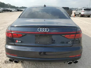 2020 Audi S8 z VIN WAU8SAF82LN003857, wystawiony jako Copart lot #56081794 z przebiegiem 11 298 mil mil oraz Szkody całkowita. Historia ofert i sprzedaży dostępna na DreamBid. Obrazek 6.