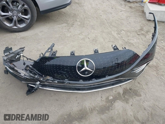 2024 Mercedes-Benz EQS 450 z VIN W1KCG2EB5RA046256, wystawiony jako IAAI lot #41203235 z przebiegiem 5 332 mil mil oraz . Historia ofert i sprzedaży dostępna na DreamBid. Obrazek 20.