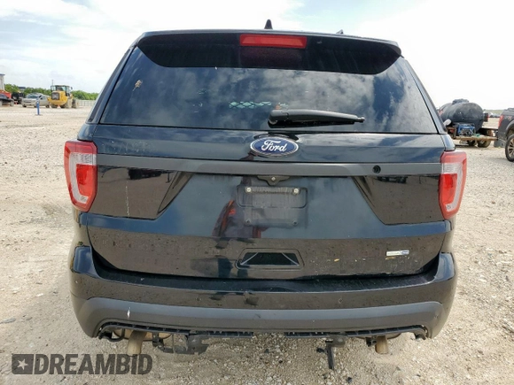 2017 Ford Police Interceptor Utility z VIN 1FM5K8AR7HGD58691, wystawiony jako Copart lot #63703675 z przebiegiem 96 858 mil mil oraz Szkoda całkowita • Salvage title. Historia ofert i sprzedaży dostępna na DreamBid. Obrazek 6.
