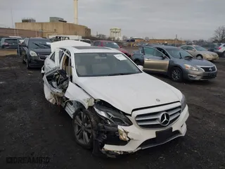 2016 Mercedes-Benz E-Class E 350 Sport with VIN WDDHF5KB6GB237450, listed as a IAAI auction lot 41297976 with 60,573 mi miles. Bid and sale history available at carsss.com. Image 6.