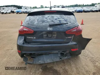 2016 Kia Forte SX с VIN KNAFZ5A32G5498542, выставлен на аукционе Copart как лот 55587425 с пробегом 120 760 миль миль и Списание • Salvage title. История ставок и продаж доступна на DreamBid. Изображение 6.