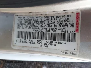 2001 Lexus IS with VIN JTHBD182110011002, listed as a IAAI auction lot 41463195 with 181,812 mi miles. Bid and sale history available at carsss.com. Image 9.
