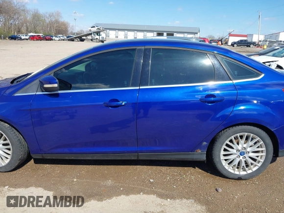 2012 Ford Focus SEL with VIN 1FAHP3H25CL283610, listed as a IAAI auction lot 41973385 with 160,732 mi miles. Bid and sale history available at carsss.com. Image 14.