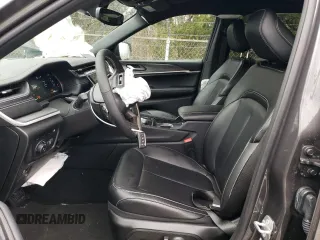 2024 Jeep Grand Cherokee с VIN 1C4RJYB62R8611652, выставлен на аукционе Copart как лот 43877075 с пробегом 5 105 миль миль и Списание • Salvage title. История ставок и продаж доступна на DreamBid. Изображение 7.