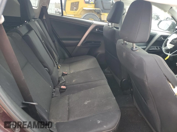 2018 Toyota RAV4 XLE with VIN 2T3RFREV2JW841670, listed as a Copart auction lot 50700675 with Not Provided miles and Salvage Title. Bid and sale history available at DreamBid. Image 11.