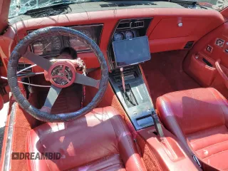1982 Chevrolet Corvette z VIN 1G1AY8784C5122853, wystawiony jako Copart lot #58346605 z przebiegiem 69 994 mil mil oraz Szkoda całkowita • Salvage title. Historia ofert i sprzedaży dostępna na DreamBid. Obrazek 8.