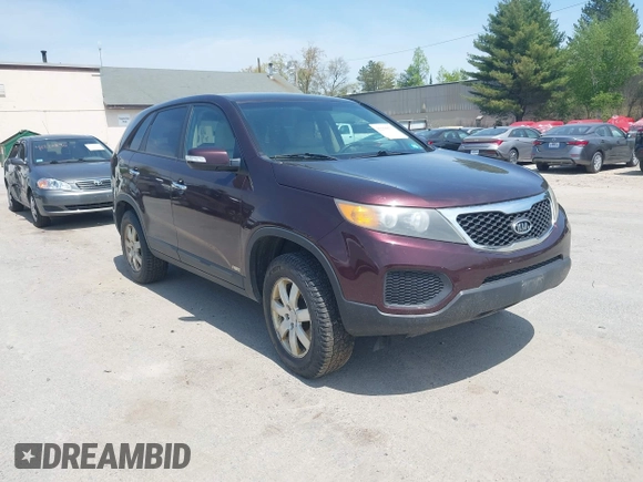 2011 Kia Sorento LX with VIN 5XYKTCA19BG008104, listed as a IAAI auction lot 42250877 with 121,288 mi miles and . Bid and sale history available at DreamBid. Image 1.