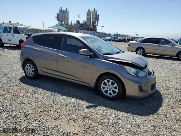 2013 Hyundai Accent GL with VIN KMHCT5AE3DU106562, listed as a Copart auction lot 52646635 with 188,015 mi miles and Salvage Title. Bid and sale history available at carsss.com. Image 4.