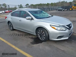 2017 Nissan Altima 2.5 SR with VIN 1N4AL3AP9HC189000, listed as a IAAI auction lot 41491223 with 149,013 mi miles. Bid and sale history available at carsss.com. Image 1.