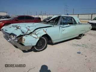 1961 Ford Thunderbird with VIN 1Y71Z144517, listed as a Copart auction lot 73210934 with 84,354 mi miles and Non Repairable. Bid and sale history available at DreamBid. Image 1.