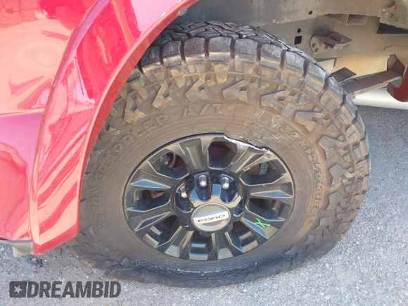 2022 Ford F-250 XL с VIN 1FT7W2BN8NEF40045, выставлен на аукционе IAAI как лот 41959655 с пробегом 61 909 миль миль и . История ставок и продаж доступна на DreamBid. Изображение 20.