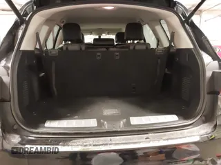 2017 Infiniti QX60 with VIN 5N1DL0MM5HC505169, listed as a IAAI auction lot 41879415 with 304,995 mi miles and . Bid and sale history available at DreamBid. Image 18.
