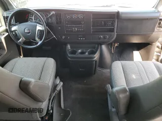 2012 GMC Savana 1LT with VIN 1GKS8CF48C1160952, listed as a Copart auction lot 69704564 with 89,133 mi miles and Salvage Title. Bid and sale history available at carsss.com. Image 8.