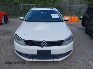 2012 Volkswagen Jetta Sedan SE w/Convenience & Sunroof with VIN 3VWDX7AJ9CM341490, listed as a IAAI auction lot 42147872 with 207,723 mi miles. Bid and sale history available at carsss.com. Image 6.