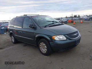 2002 Chrysler Town & Country LX with VIN 2C4GP44332R516092, listed as a IAAI auction lot 41772221 with 93,984 mi miles. Bid and sale history available at carsss.com. Image 1.