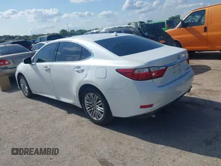 2013 Lexus ES 4dr Sdn with VIN JTHBK1GG7D2067019, listed as a IAAI auction lot 42088189 with 202,667 mi miles. Bid and sale history available at carsss.com. Image 3.