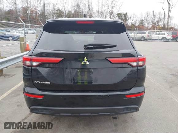2024 Mitsubishi Outlander ES z VIN JA4J3UA89RZ031760, wystawiony jako IAAI lot #41140604 z przebiegiem 54 640 mil mil oraz . Historia ofert i sprzedaży dostępna na DreamBid. Obrazek 16.