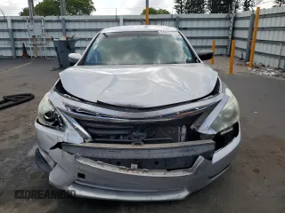 2014 Nissan Altima SV with VIN 1N4AL3AP0EC296156, listed as a Copart auction lot 54668745 with 84,959 mi miles and Salvage Title. Bid and sale history available at DreamBid. Image 5.