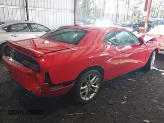 2022 Dodge Challenger GT z VIN 2C3CDZKG2NH160680, wystawiony jako IAAI lot #41882578 z przebiegiem 53 827 mil mil oraz . Historia ofert i sprzedaży dostępna na DreamBid. Obrazek 4.
