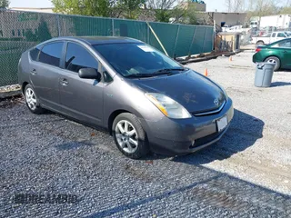 2009 Toyota Prius with VIN JTDKB20U193500388, listed as a IAAI auction lot 41980942 with 180,446 mi miles. Bid and sale history available at carsss.com. Image 1.