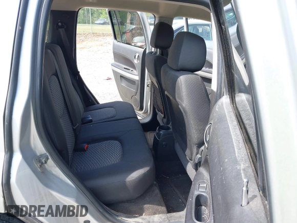 2011 Chevrolet HHR 1LT with VIN 3GNBABFW5BS500820, listed as a IAAI auction lot 42135415 with 257,146 mi miles and . Bid and sale history available at DreamBid. Image 8.