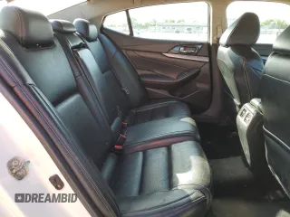 2016 Nissan Maxima SV with VIN 1N4AA6AP4GC429799, listed as a Copart auction lot 54237955 with 113,711 mi miles and Clean Title. Bid and sale history available at DreamBid. Image 10.