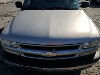 2006 Chevrolet Suburban LS with VIN 1GNEC16Z66J128522, listed as a Copart auction lot 43796685 with 97,321 mi miles and Salvage Title. Bid and sale history available at carsss.com. Image 11.