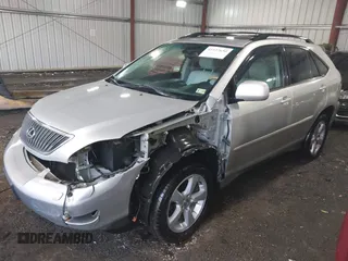2005 Lexus RX 330 with VIN 2T2HA31U35C085203, listed as a IAAI auction lot 41922650 with 193,813 mi miles. Bid and sale history available at carsss.com. Image 17.