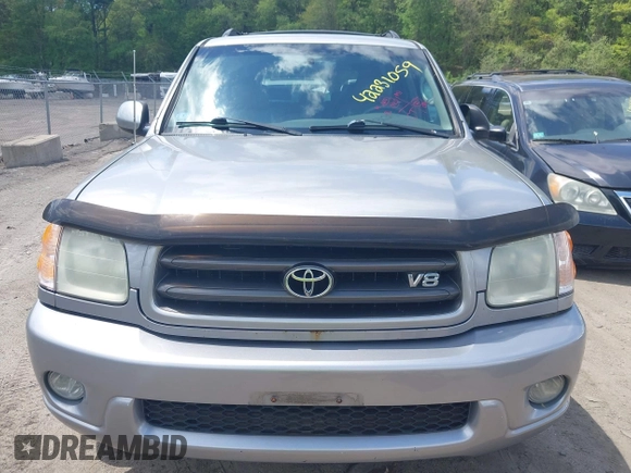 2003 Toyota Sequoia SR5 with VIN 5TDBT44A23S140109, listed as a IAAI auction lot 42231059 with 271,301 mi miles and . Bid and sale history available at DreamBid. Image 6.
