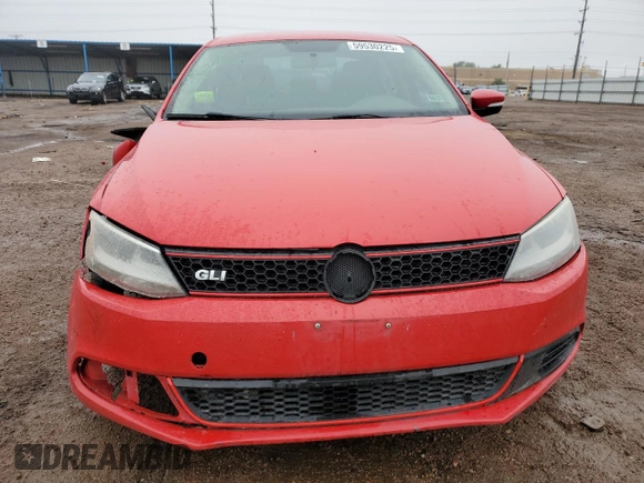 2011 Volkswagen Jetta SE with VIN 3VWDZ7AJ9BM058662, listed as a Copart auction lot 59530225 with 158,192 mi miles and Salvage title. Bid and sale history available at DreamBid. Image 5.