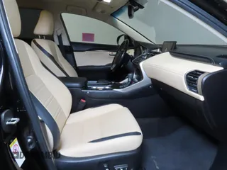 2016 Lexus NX 200t z VIN JTJYARBZ1G2048408, wystawiony jako Copart lot #54443805 z przebiegiem 63 958 mil mil oraz Szkoda całkowita • Salvage title. Historia ofert i sprzedaży dostępna na DreamBid. Obrazek 5.