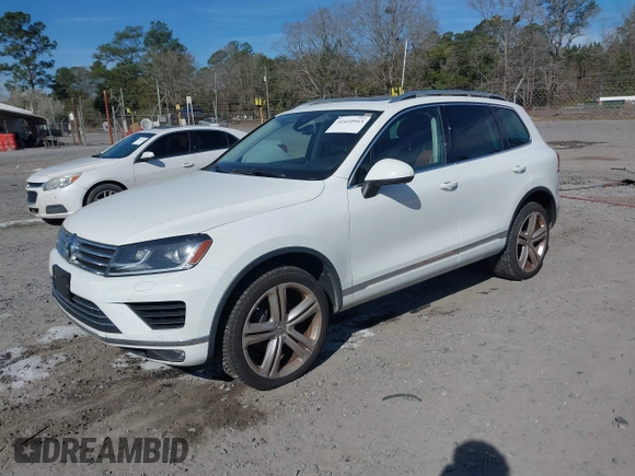 2016 Volkswagen Touareg Sport with VIN WVGEF9BP5GD012680, listed as a IAAI auction lot 41610943 with 153,952 mi miles and . Bid and sale history available at DreamBid. Image 17.