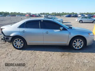 2010 Lincoln MKZ with VIN 3LNHL2GC9AR753657, listed as a IAAI auction lot 42055832 with 154,308 mi miles. Bid and sale history available at carsss.com. Image 14.