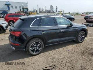 2020 Audi Q5 Premium with VIN WA1G2AFYXL2054002, listed as a Copart auction lot 68996494 with 44,510 mi miles and Non Repairable. Bid and sale history available at carsss.com. Image 3.