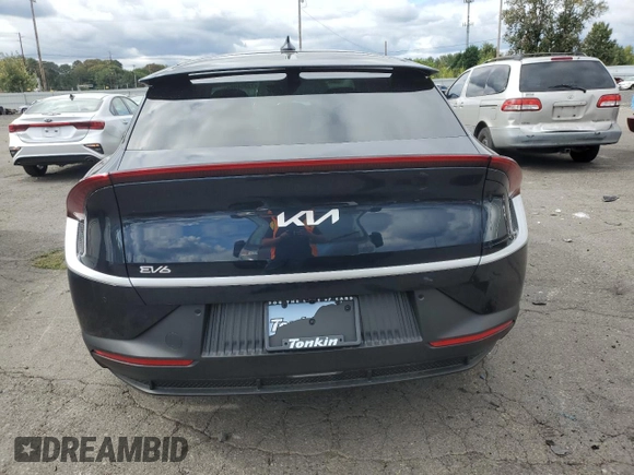 2024 Kia EV6 Light Long Range with VIN KNDC3DLC7R5208166, listed as a Copart auction lot 72356904 with 1,742 mi miles and Salvage Title. Bid and sale history available at carsss.com. Image 6.