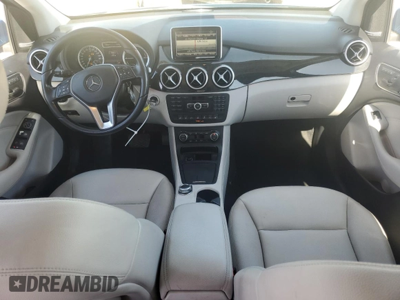 2014 Mercedes-Benz B with VIN WDDVP9AB6EJ004079, listed as a Copart auction lot 47135055 with 67,218 mi miles and Salvage Title. Bid and sale history available at carsss.com. Image 8.