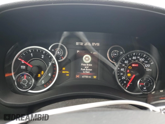 2021 Ram 2500 Tradesman with VIN 3C6UR5CL8MG631355, listed as a Copart auction lot 46341875 with 67,750 mi miles and Non Repairable. Bid and sale history available at carsss.com. Image 9.