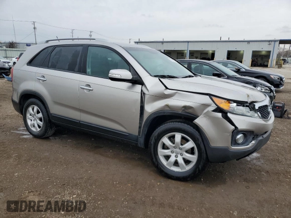 2013 Kia Sorento LX with VIN 5XYKT3A62DG422842, listed as a Copart auction lot 51766765 with 61,940 mi miles and Salvage Title. Bid and sale history available at carsss.com. Image 4.