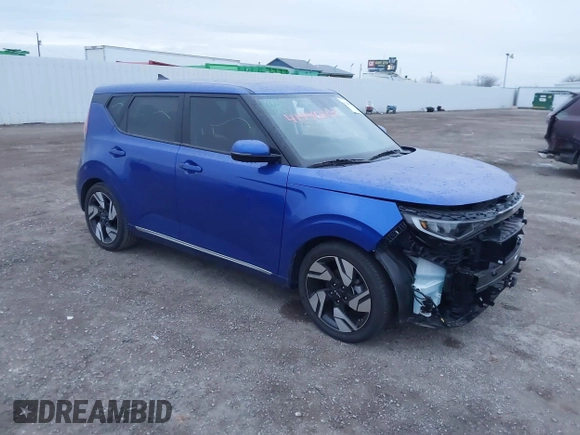 2023 Kia Soul GT-Line with VIN KNDJ53AU7P7210816, listed as a IAAI auction lot 41440505 with 1,536 mi miles. Bid and sale history available at carsss.com. Image 1.