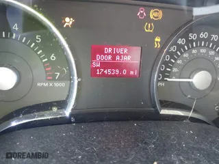 2008 Mercury Mountaineer with VIN 4M2EU47EX8UJ08210, listed as a IAAI auction lot 41736418 with 174,539 mi miles. Bid and sale history available at carsss.com. Image 15.