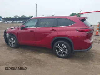 2021 Toyota Highlander XLE with VIN 5TDGZRBH4MS544628, listed as a IAAI auction lot 42495084 with 82,497 mi miles and . Bid and sale history available at DreamBid. Image 14.