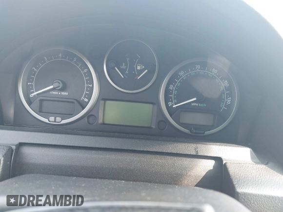 2006 Land Rover LR3 SE with VIN SALAE25416A387523, listed as a IAAI auction lot 42406740 with Not provided miles and . Bid and sale history available at DreamBid. Image 7.
