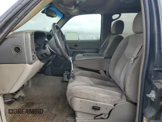 2004 Chevrolet Suburban LS with VIN 3GNGK26U54G216482, listed as a Copart auction lot 46129495 with 180,551 mi miles and Salvage Title. Bid and sale history available at carsss.com. Image 7.